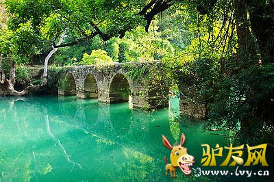 nEO_IMG_小七孔.jpg